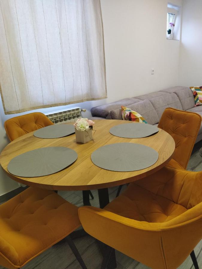 Apartma Na Jezeru Zagreb