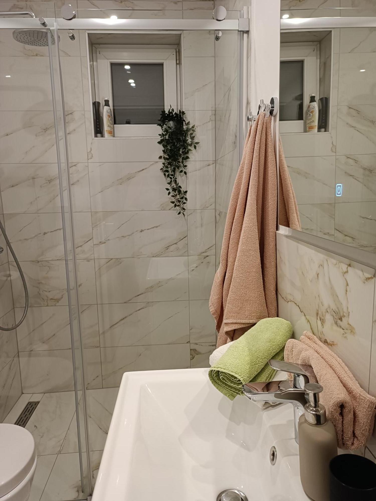 Apartma Na Jezeru *